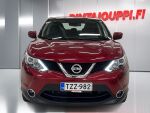 Nissan Qashqai 2015 Punainen