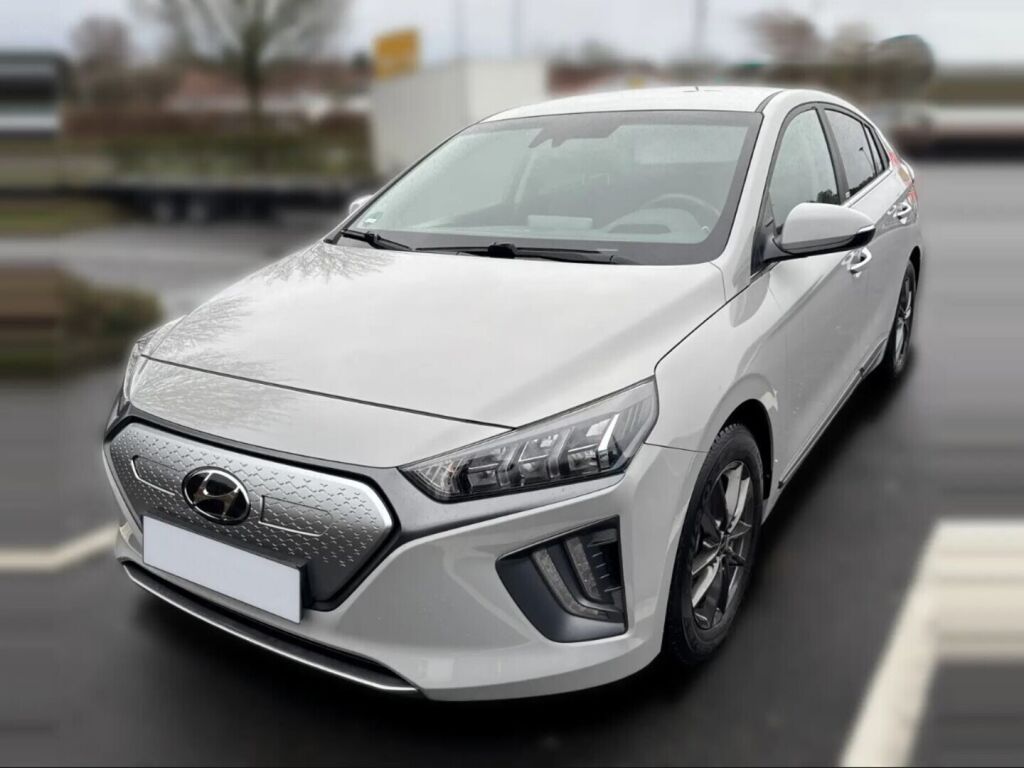 Hyundai IONIQ electric 2022 
