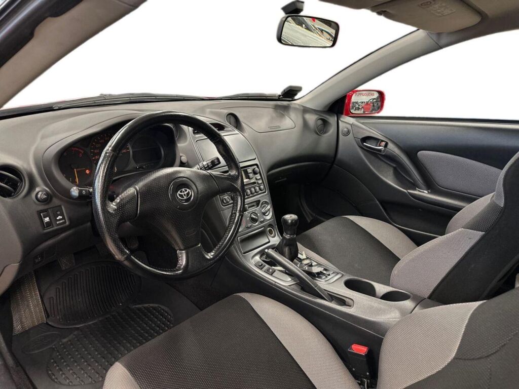 Toyota Celica 2005 Punainen