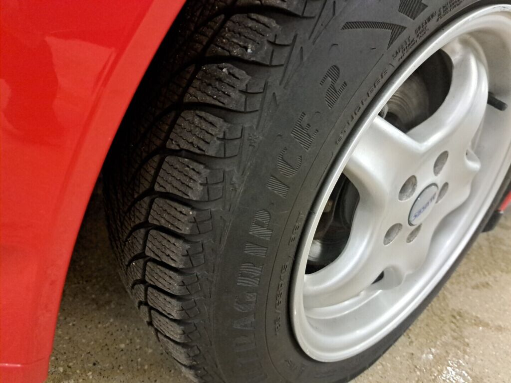 Toyota Celica 2005 Punainen