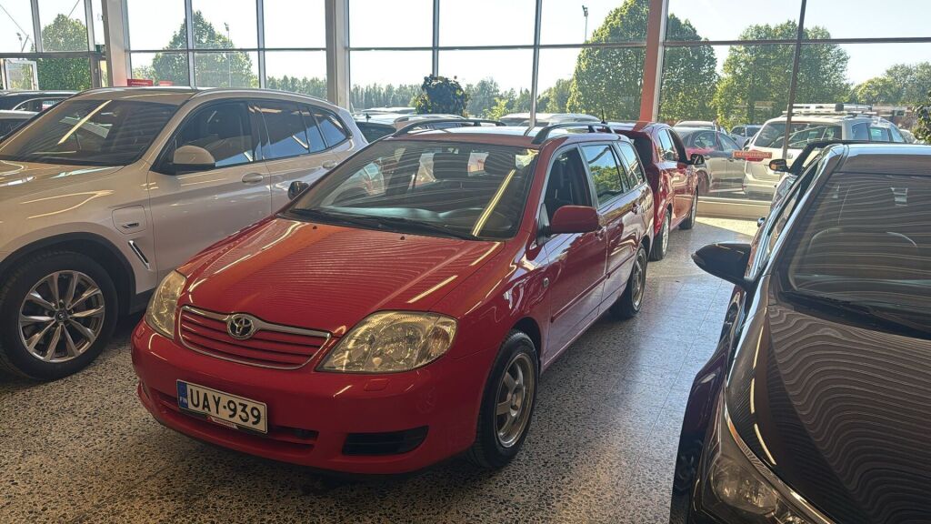 Toyota Corolla 2005 Punainen