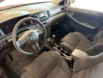 Toyota Corolla 2005 Punainen