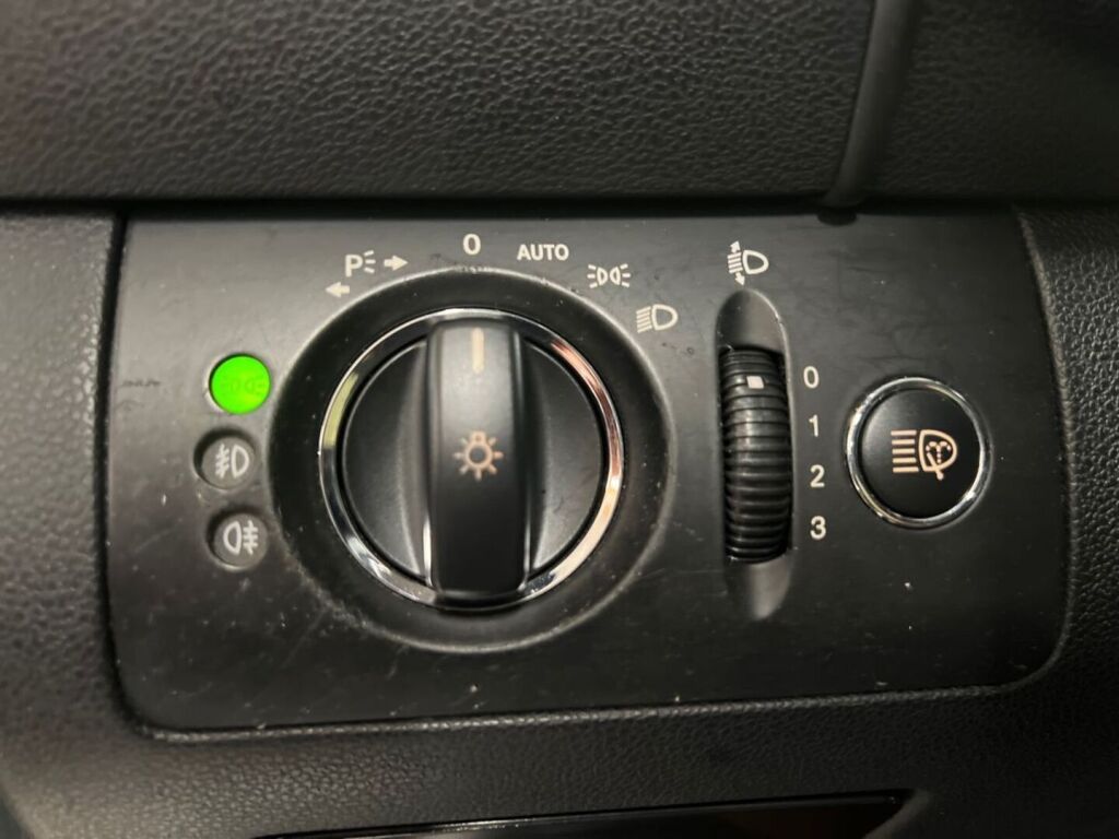 Mercedes-Benz ML 2006 Harmaa
