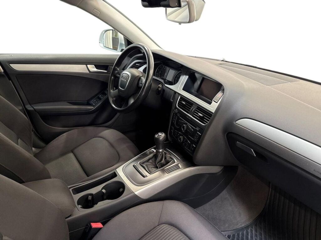 Audi A4 2008 Hopea