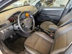 Opel Astra 2009 Hopea