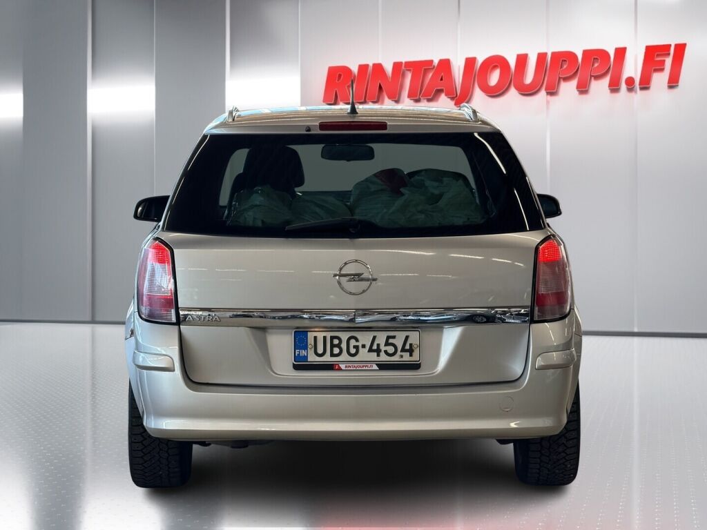 Opel Astra 2009 Hopea