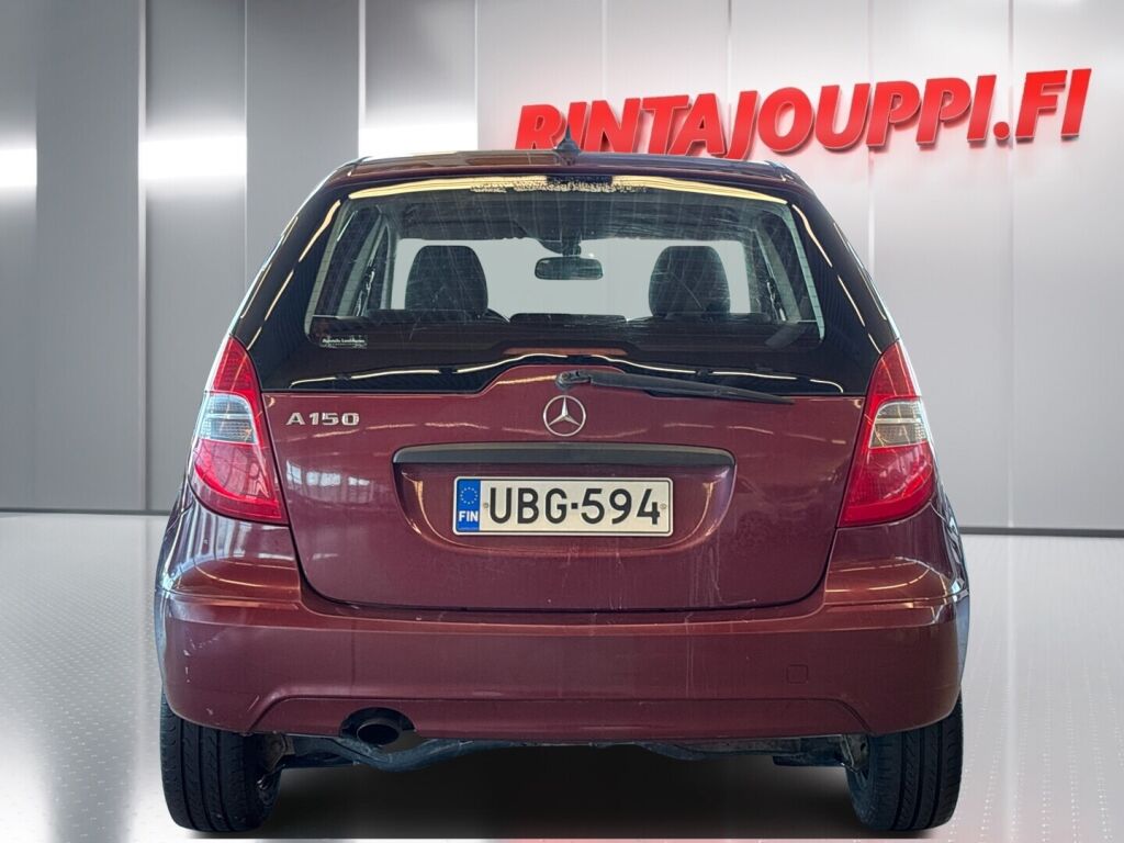 Mercedes-Benz A 2009 Punainen