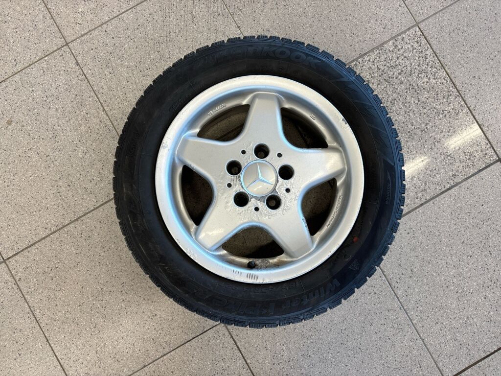Mercedes-Benz A 2009 Punainen