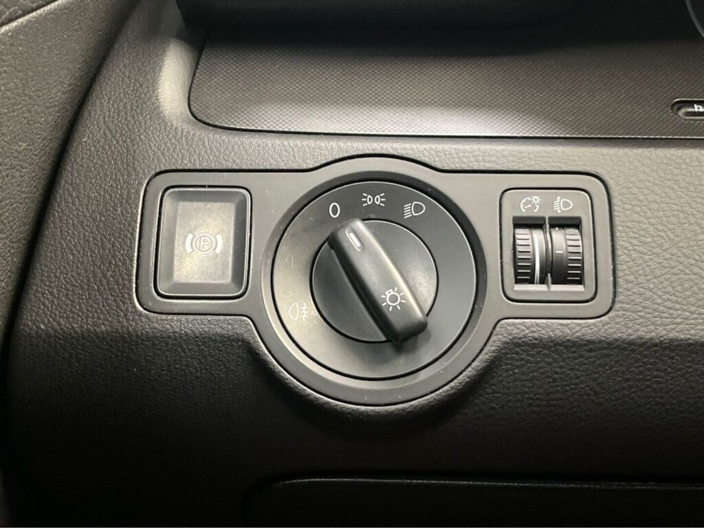 Volkswagen Passat 2008 Harmaa