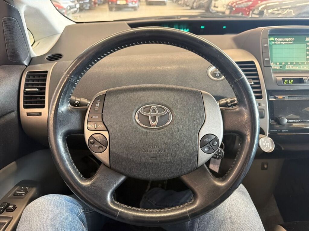 Toyota Prius 2007 Monivär.