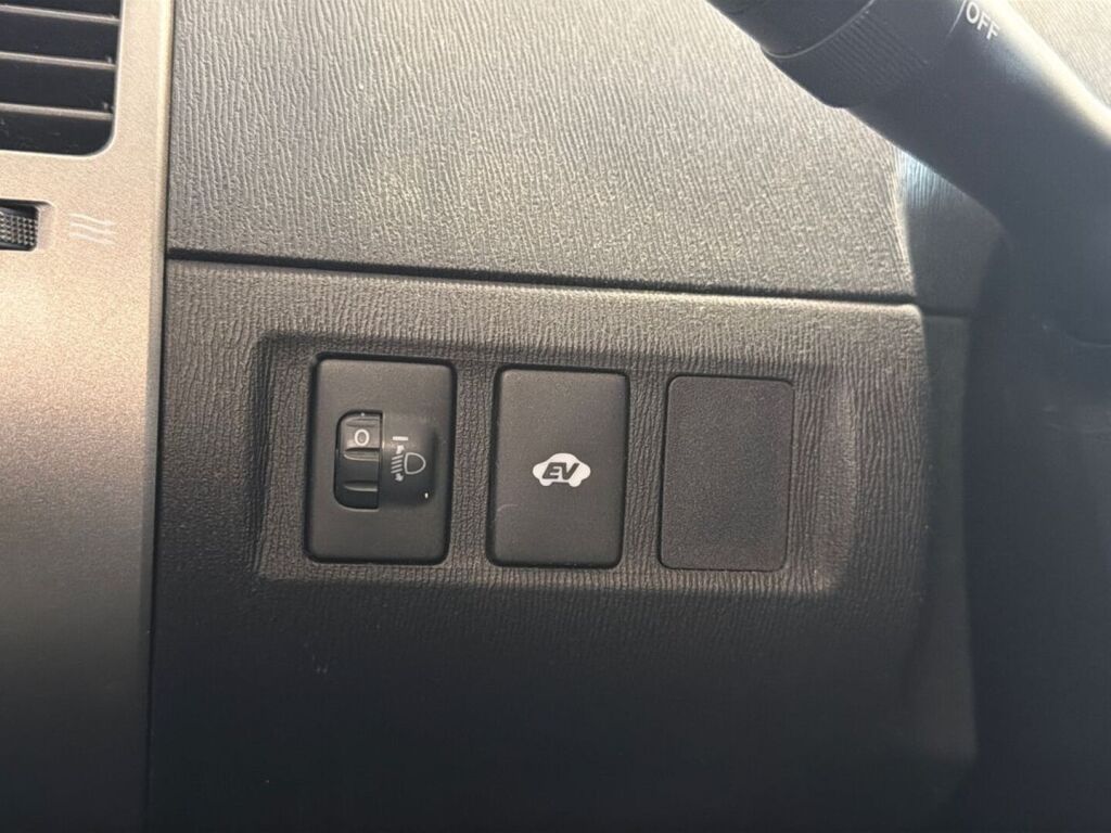 Toyota Prius 2007 Monivär.