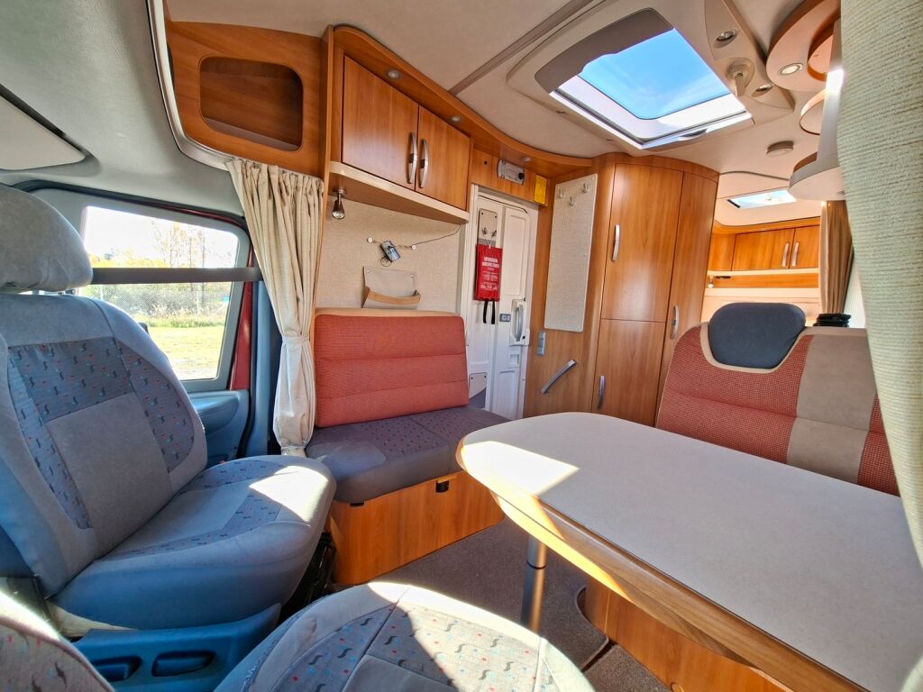 Hymer TRAMP T 652 CL 2010 Harmaa