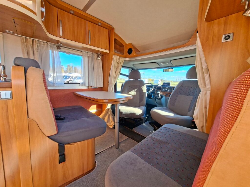 Hymer TRAMP T 652 CL 2010 Harmaa
