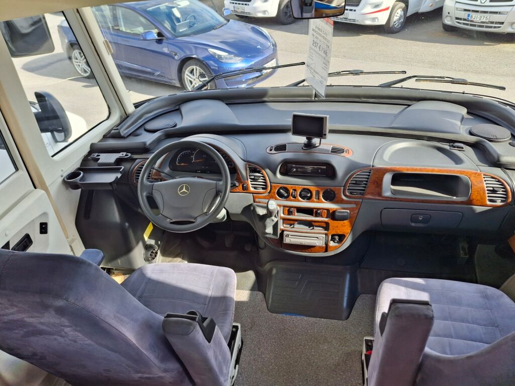 Hymer S 740 2001 Valkoinen