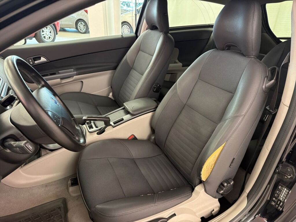 Volvo C30 2009 Musta