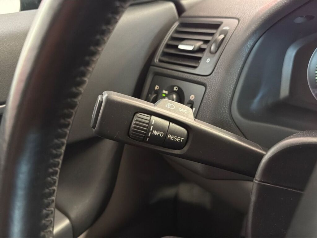 Volvo C30 2009 Musta