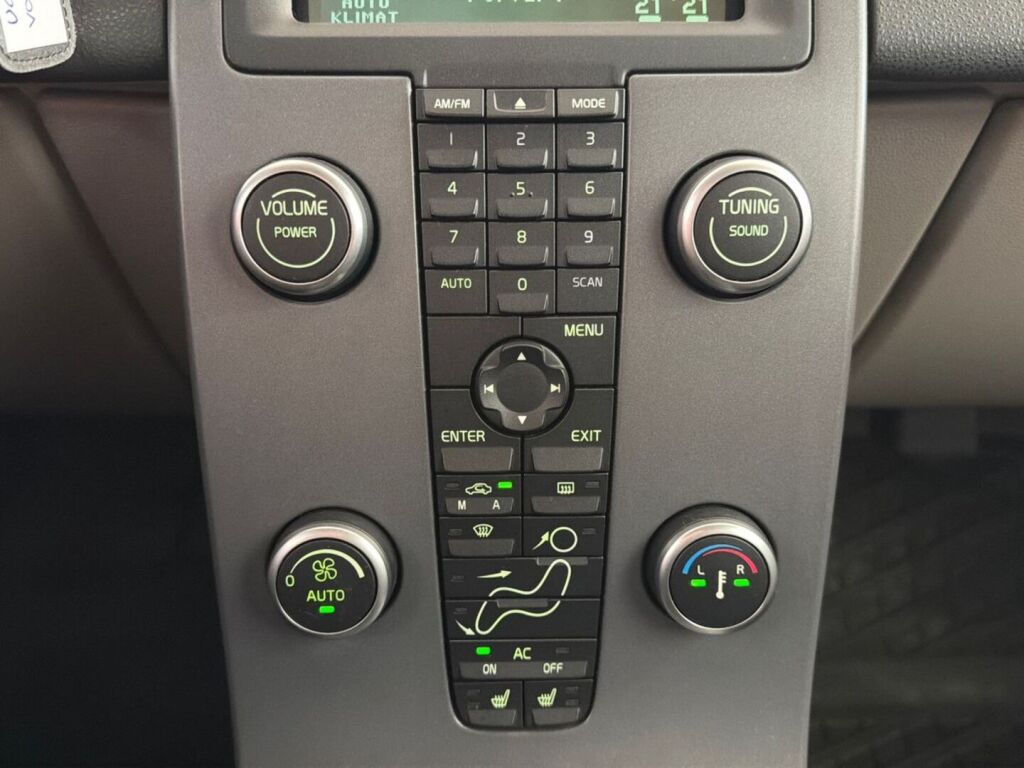 Volvo C30 2009 Musta