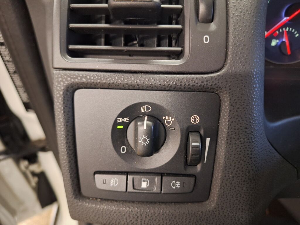 Volvo V50 2008 Valkoinen