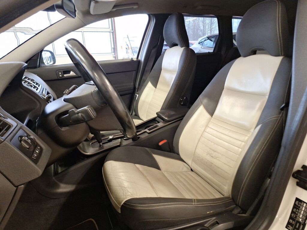 Volvo V50 2008 Valkoinen