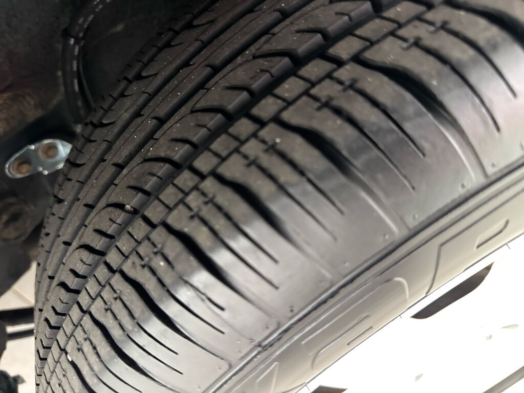 Chrysler Neon 2005 Sininen