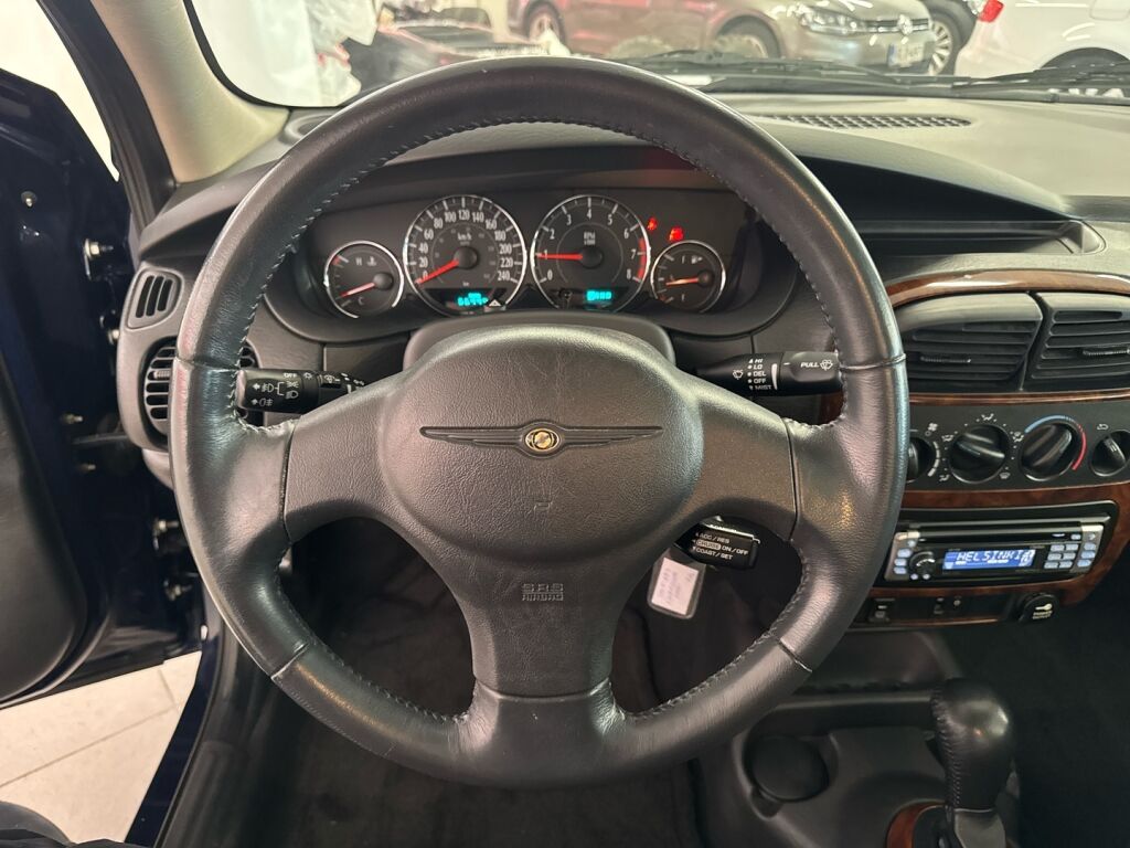 Chrysler Neon 2005 Sininen
