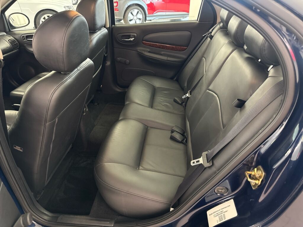 Chrysler Neon 2005 Sininen