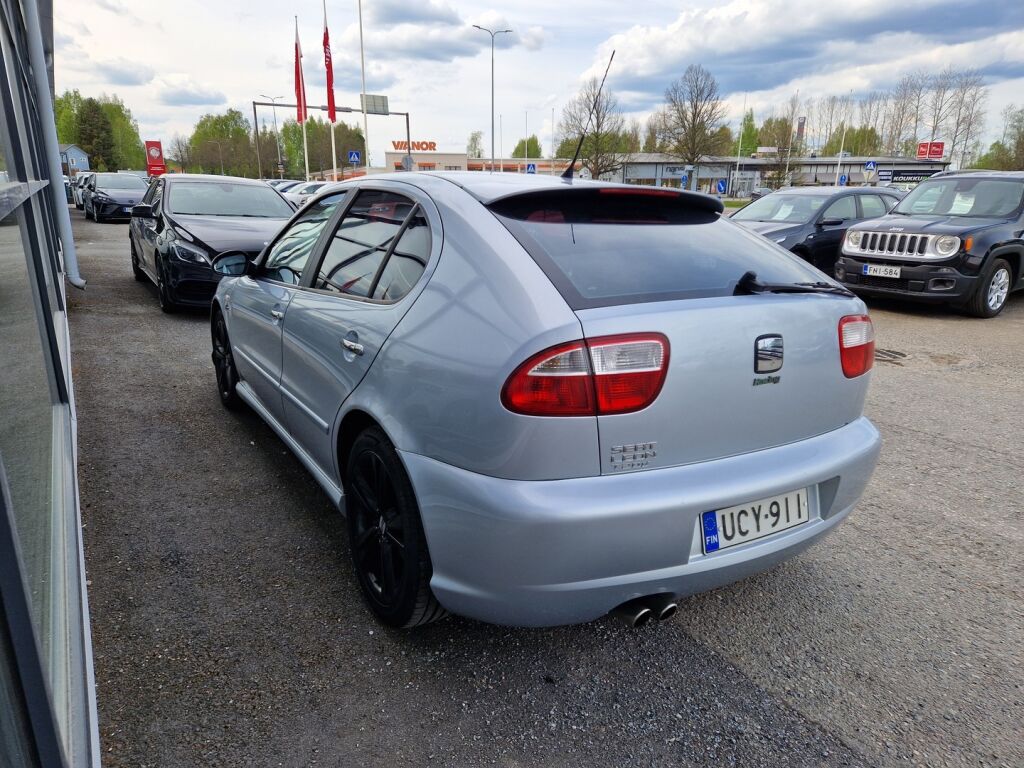 Seat Leon 2005 Sininen