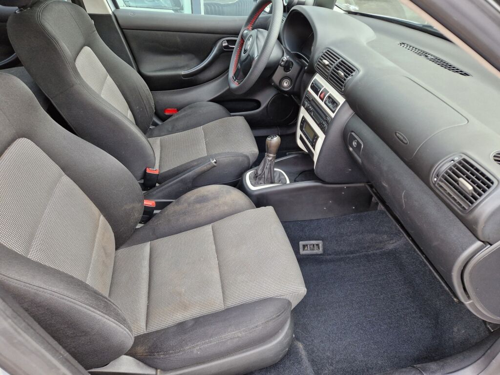 Seat Leon 2005 Sininen