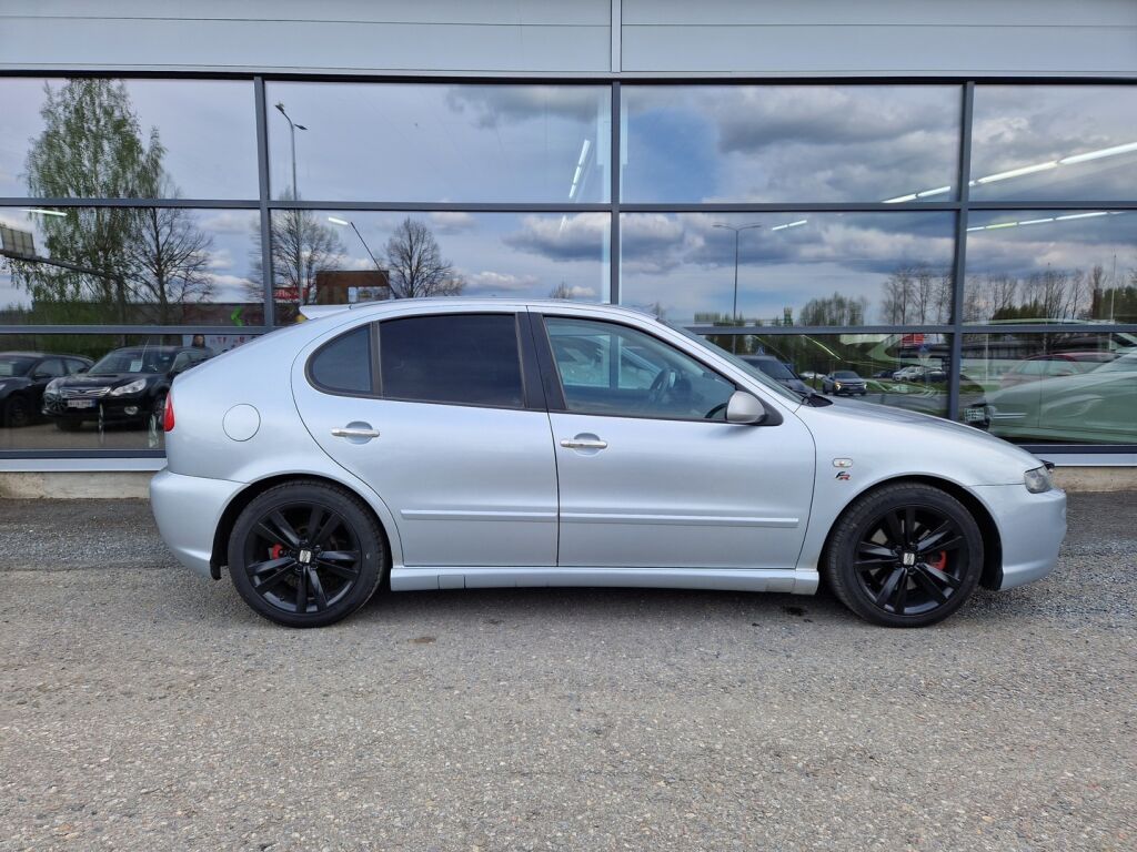 Seat Leon 2005 Sininen