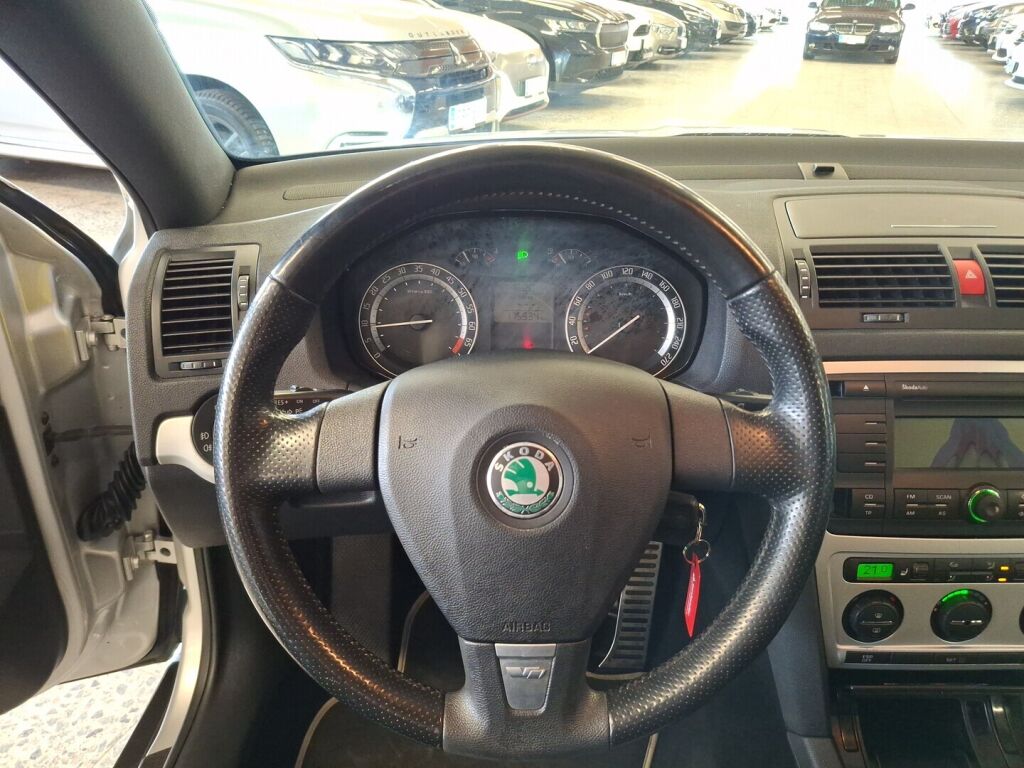 Skoda Octavia 2007 Harmaa