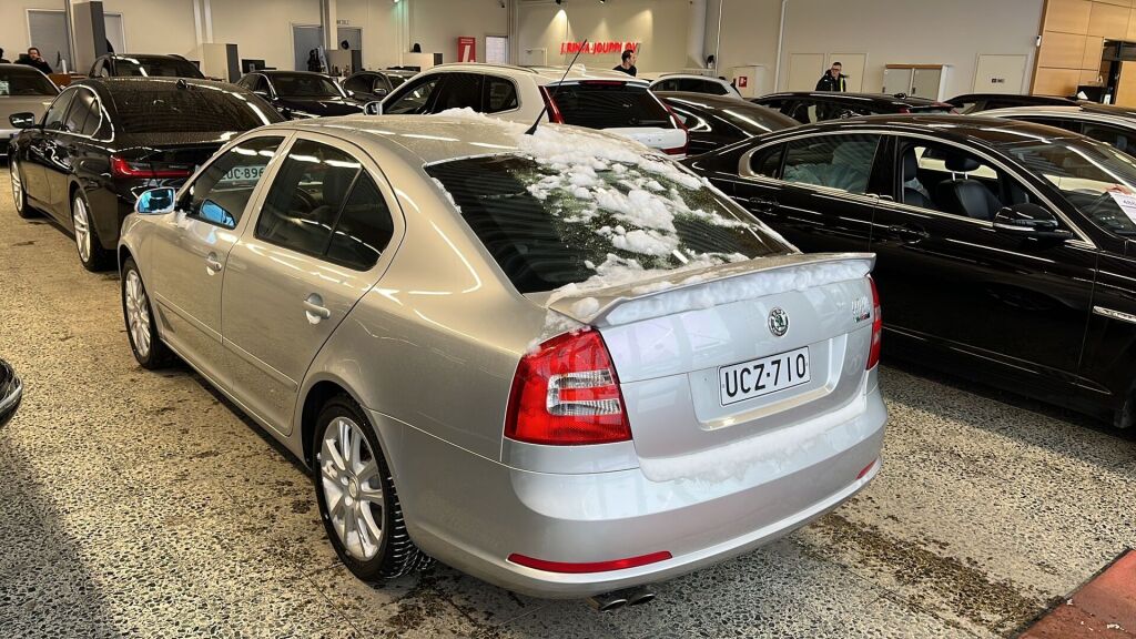 Skoda Octavia 2007 Harmaa