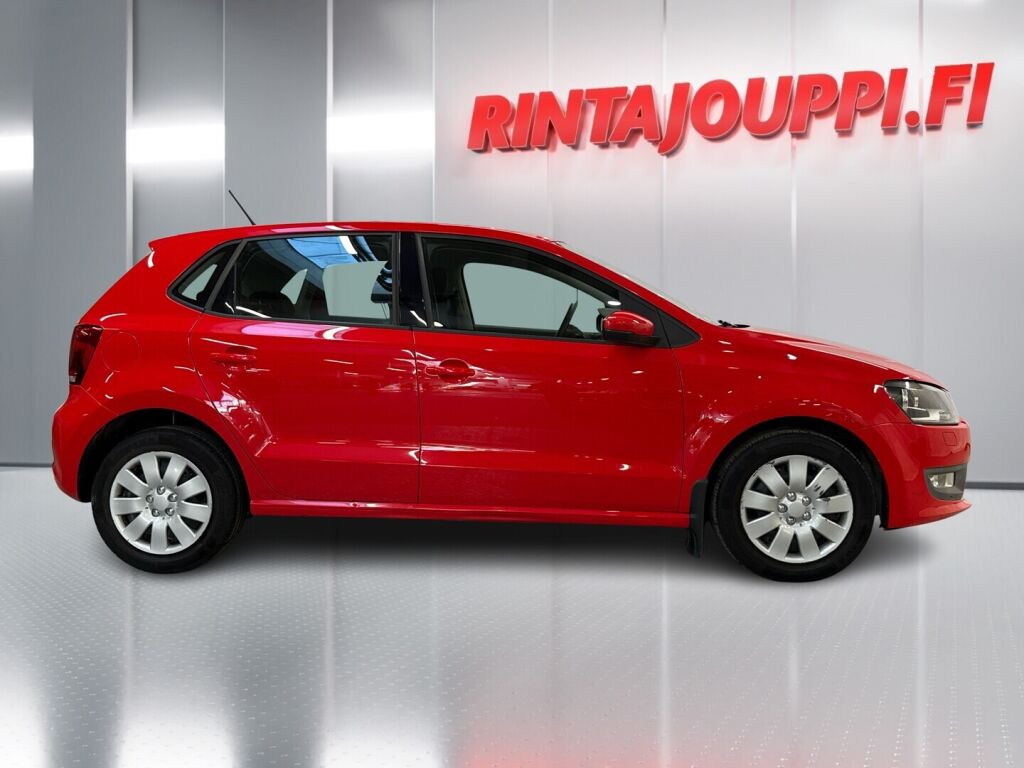 Volkswagen Polo 2010 Punainen
