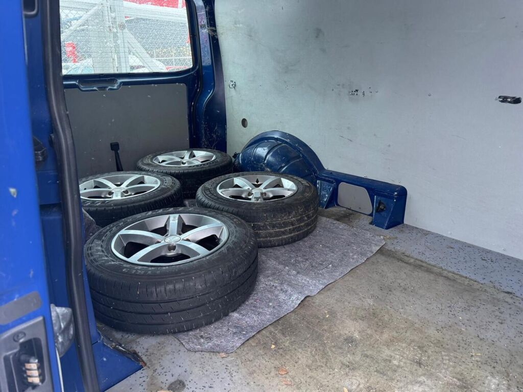 Volkswagen Transporter 2010 Sininen