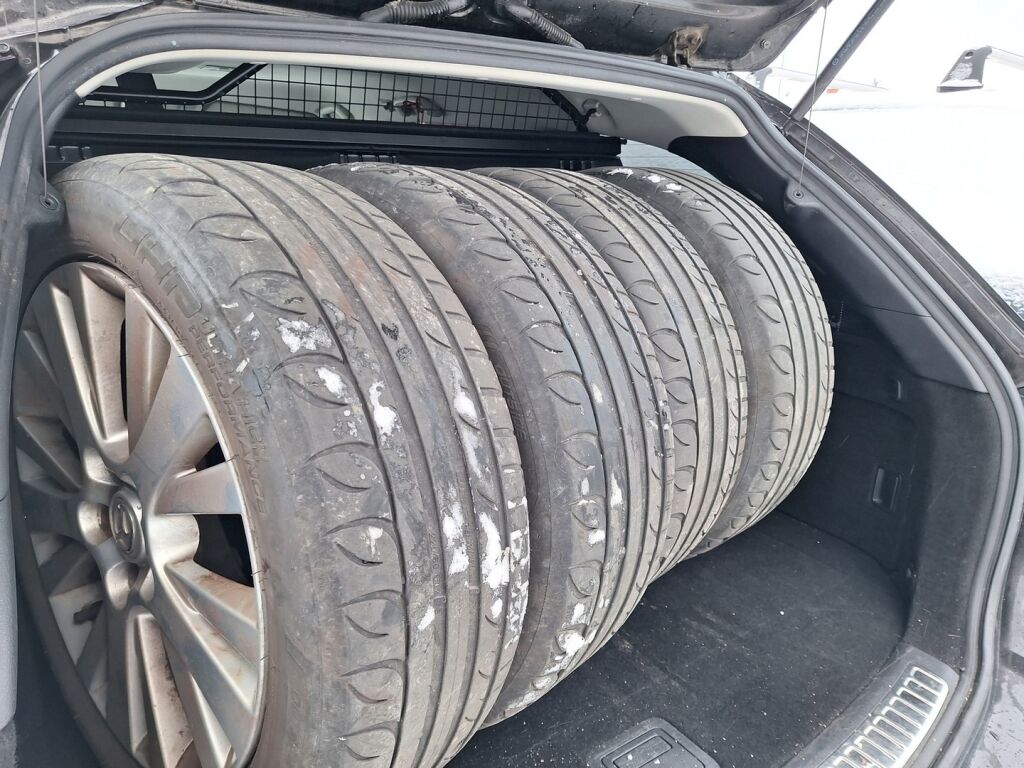 Mazda Mazda6 2010 Harmaa