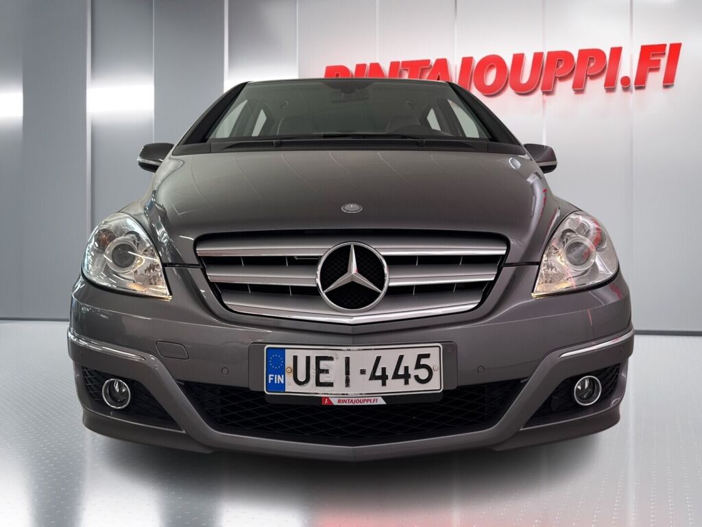Mercedes-Benz B 2009 Harmaa