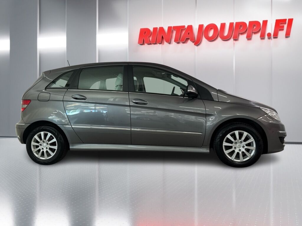Mercedes-Benz B 2009 Harmaa