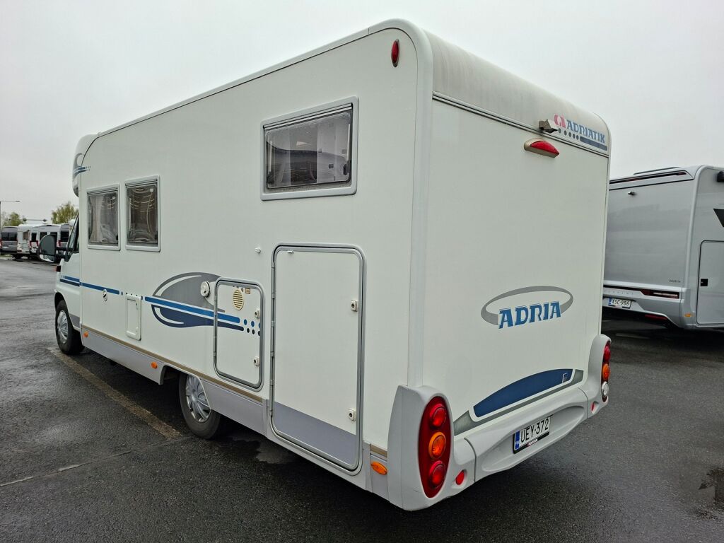 Adria CORAL 660SL 2005 Valkoinen