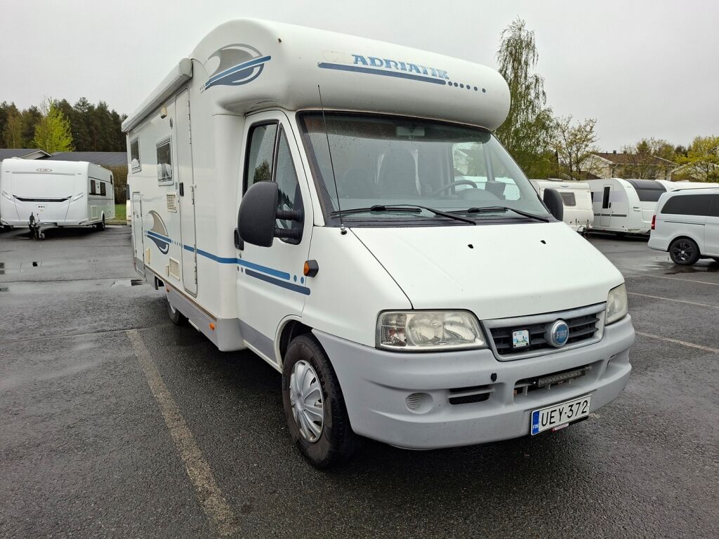 Adria CORAL 660SL 2005 Valkoinen