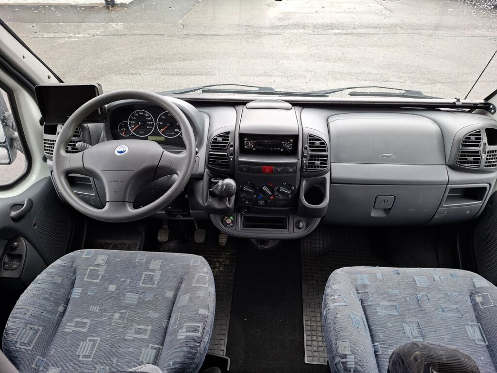 Adria CORAL 660SL 2005 Valkoinen