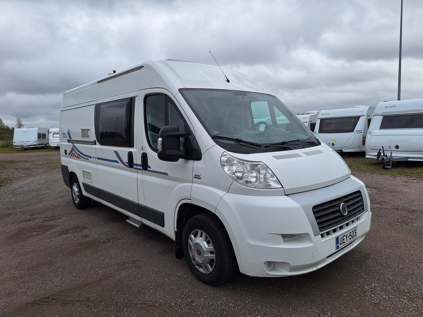 Adria Twin 600