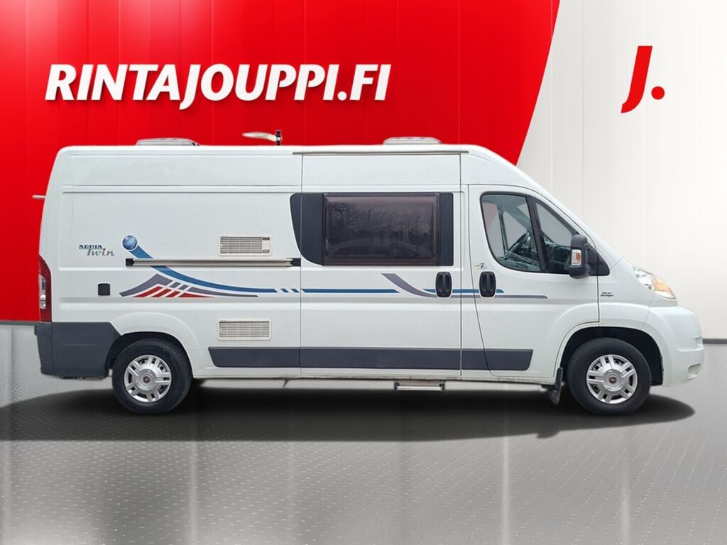 Adria Twin 600 2008 Valkoinen