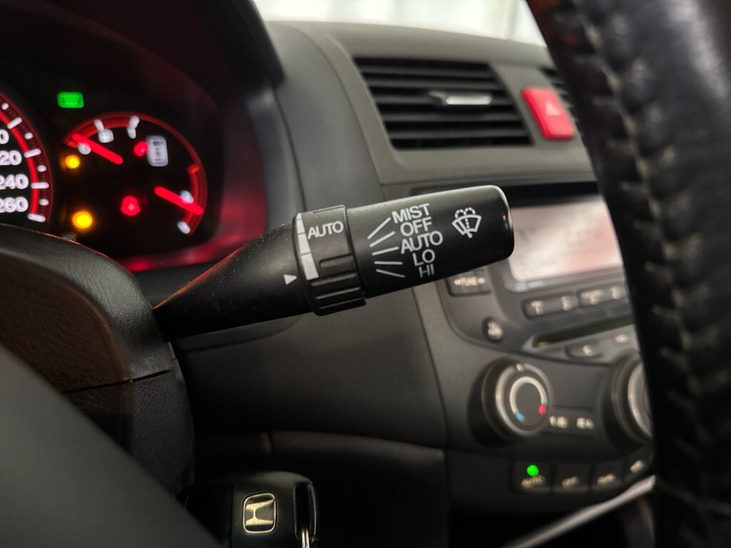 Honda Accord 2008 Ruskea (beige)