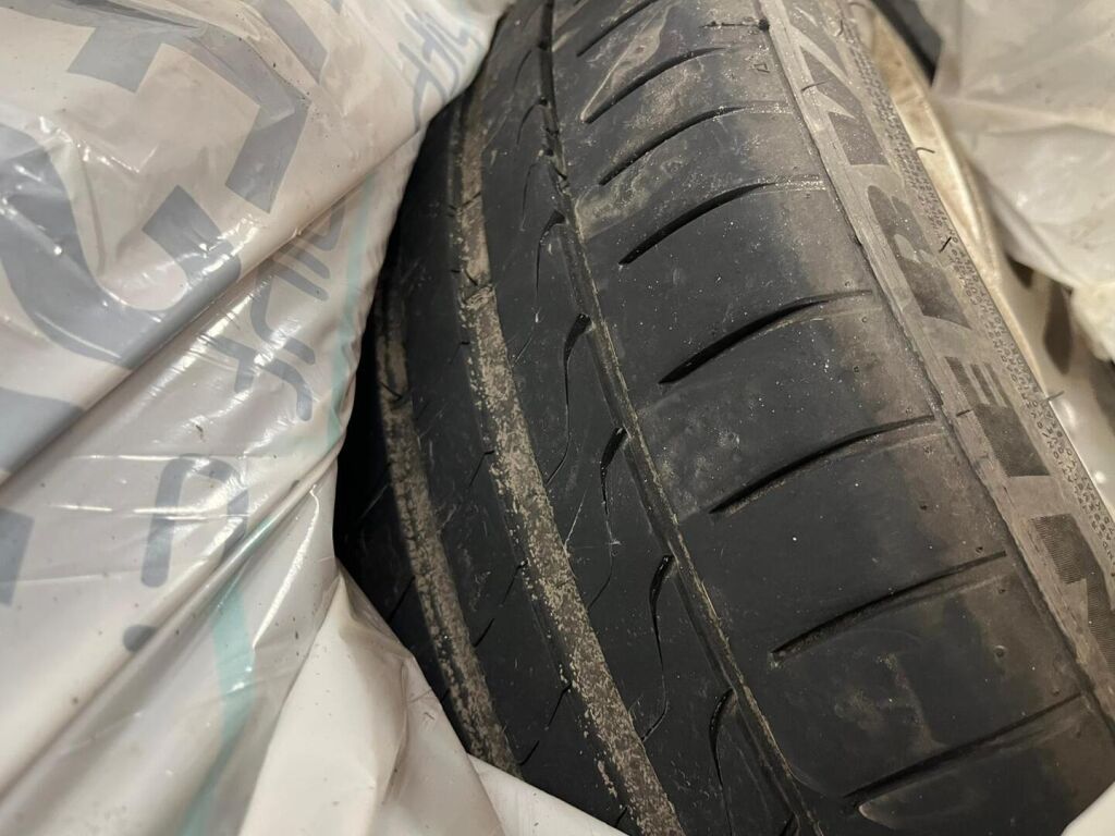 Mercedes-Benz C 2007 Musta