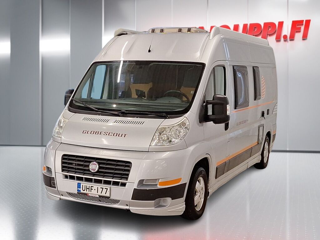 Pössl Globecar 2010 Harmaa