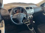 Toyota Urban Cruiser 2010 Punainen