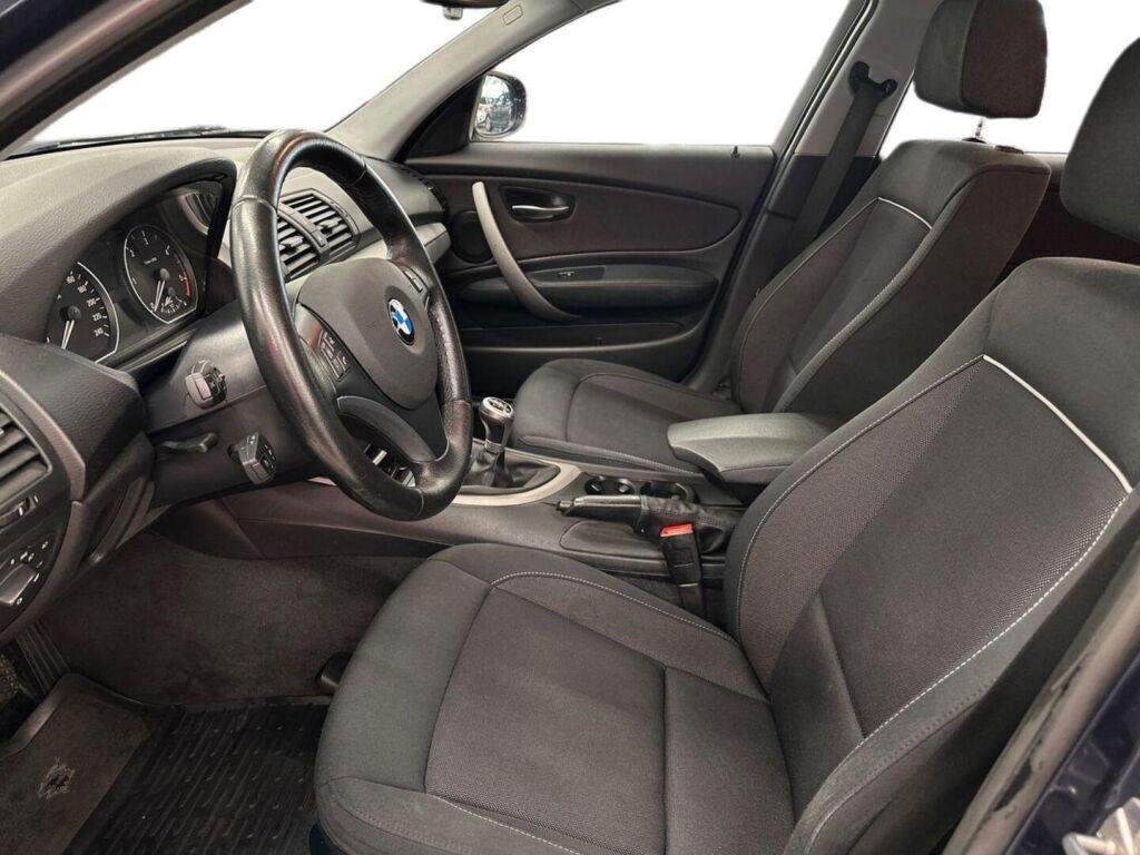 BMW 116 2010 Sininen