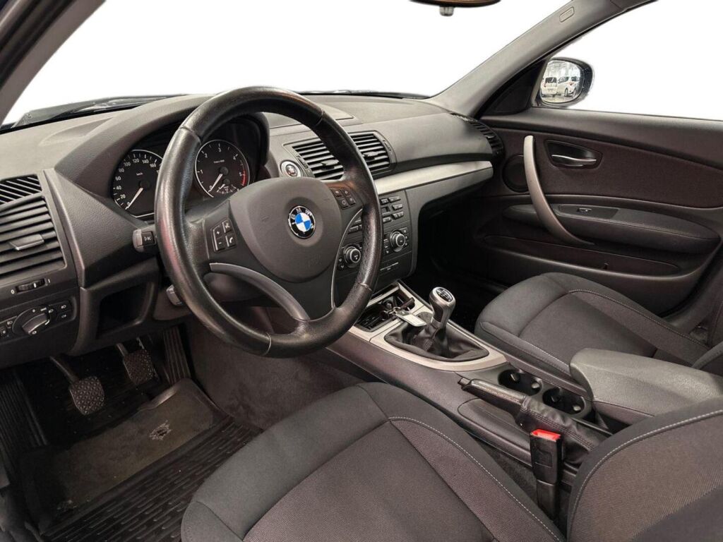 BMW 116 2010 Sininen