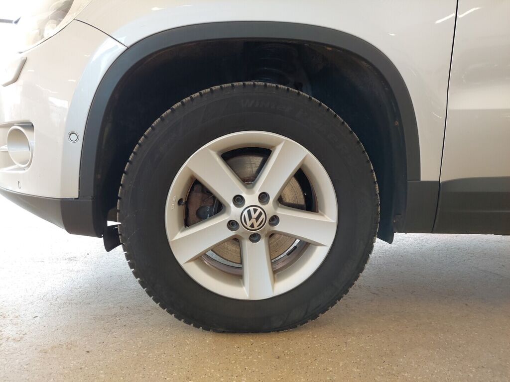 Volkswagen Tiguan 2010 Harmaa