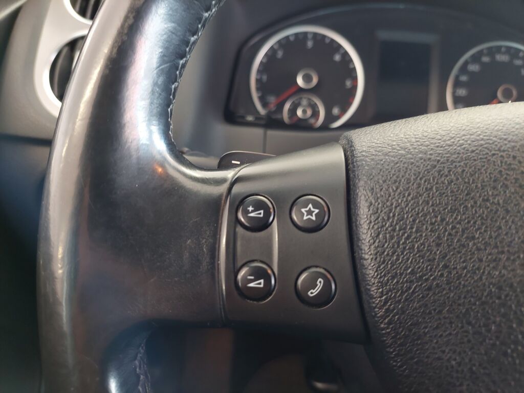 Volkswagen Tiguan 2010 Harmaa