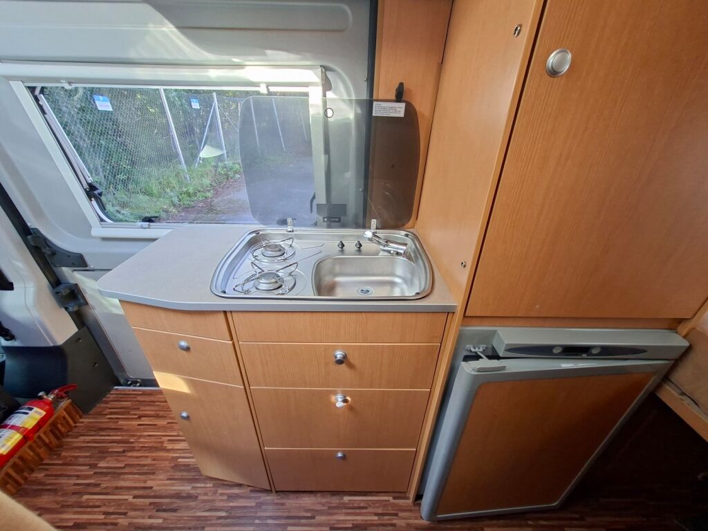 Hymer Car 322 VAN 600 2010 Harmaa